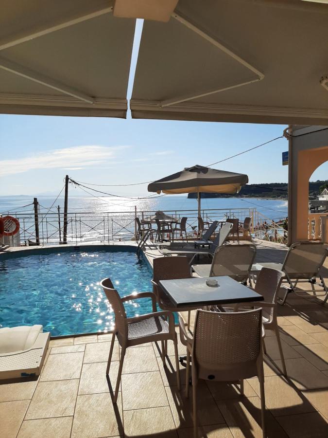 Corali Beach Tsilivi  Luaran gambar