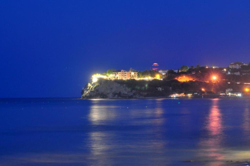 Corali Beach Tsilivi  Luaran gambar
