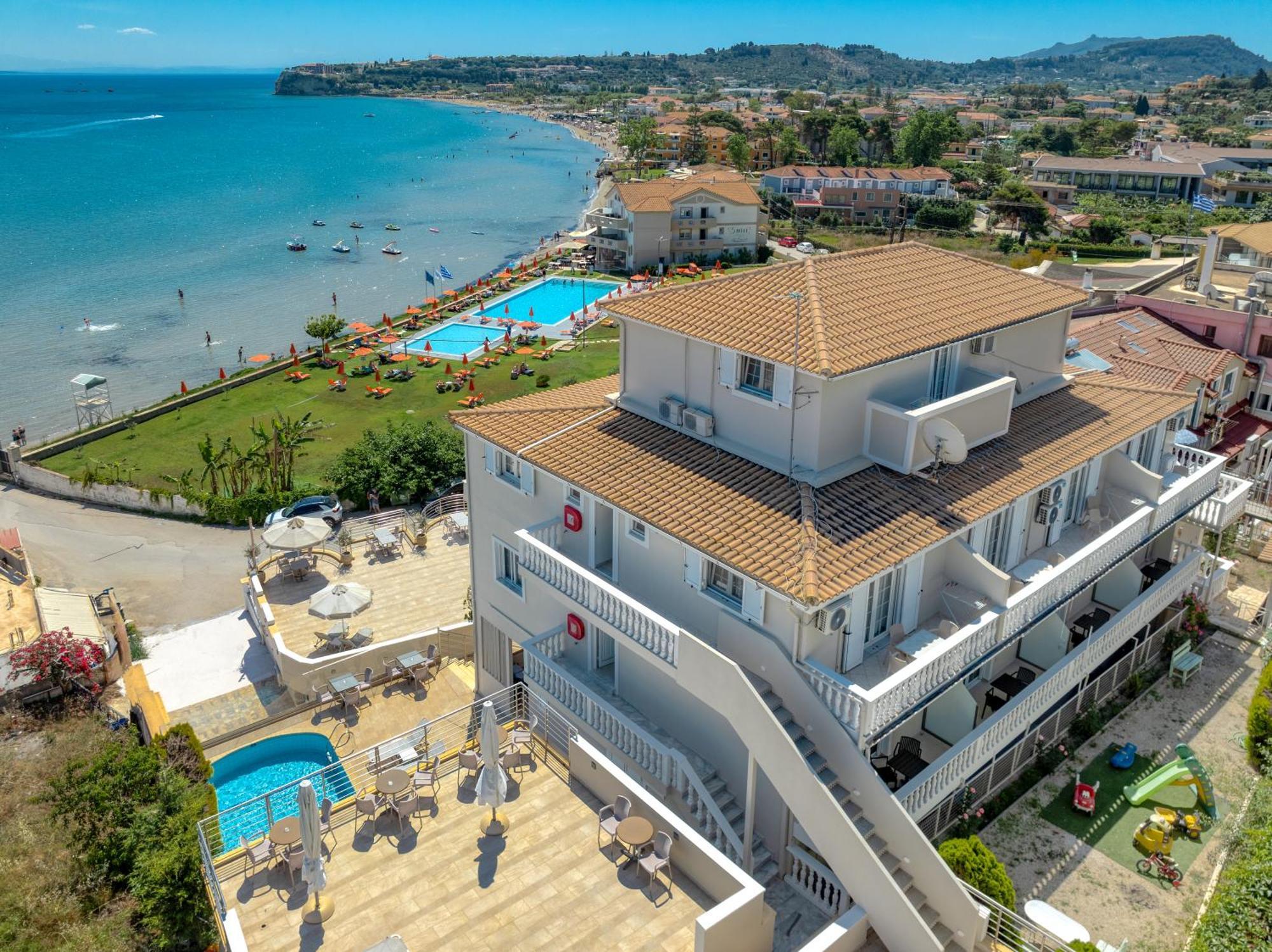 Corali Beach Tsilivi  Luaran gambar